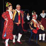 Dubrovački primorski svatovi plešu linđo u Grabovinama